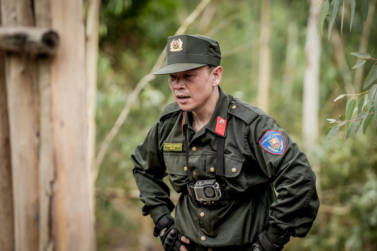 Binz trong tập 8 Chiến sĩ quả cảm