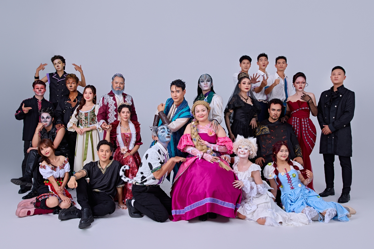 Ekip sáng tạo “Công chúa tóc mây”. Ảnh: BTC