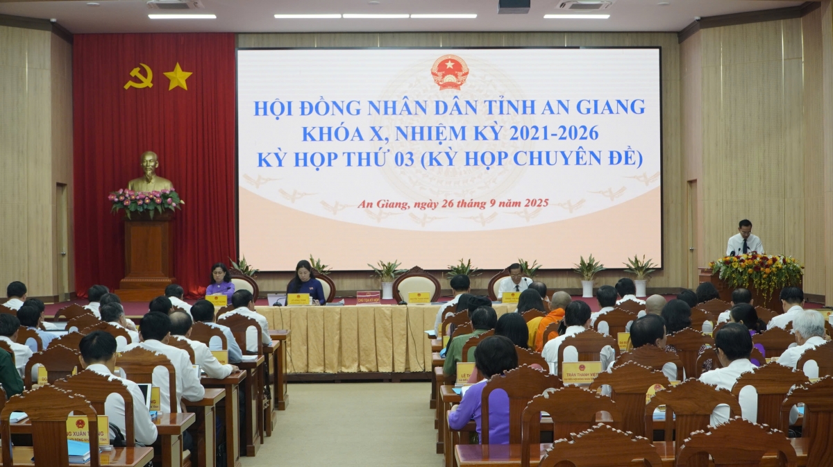  Kỳ họp thứ 3 (kỳ họp chuyên đề) HĐND tỉnh An Giang thông qua 14 nghị quyết quan trọng.