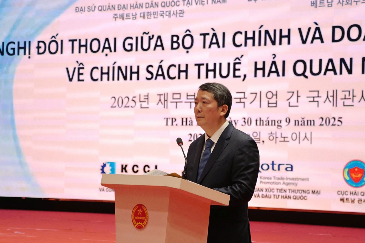 Thứ trưởng Bộ Tài chính Cao Anh Tuấn