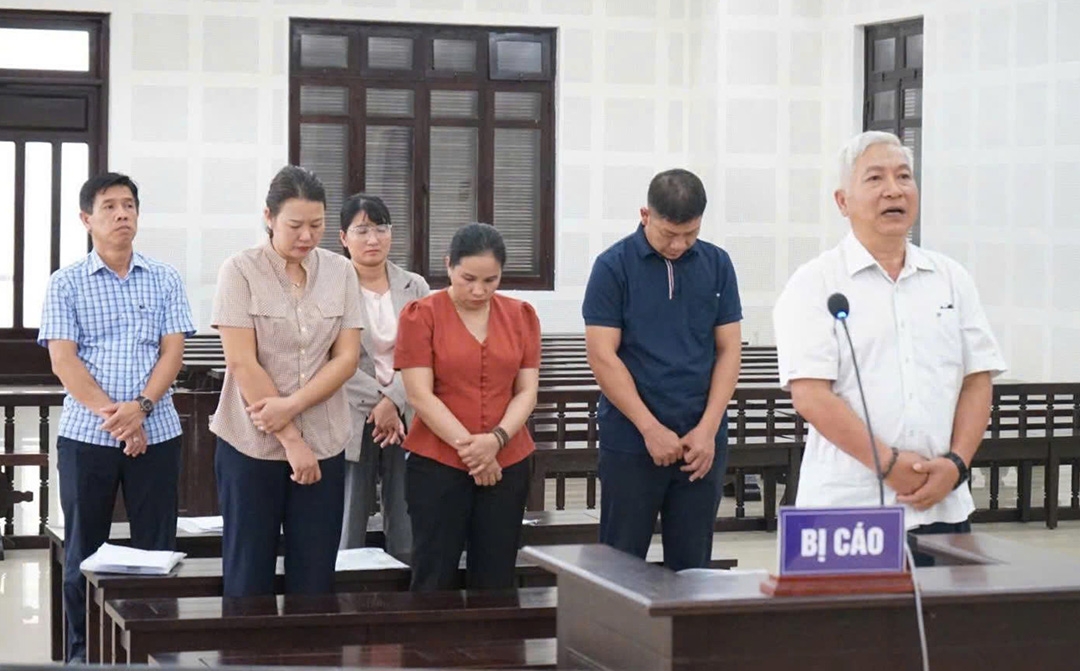 Các bị cáo tại Tòa