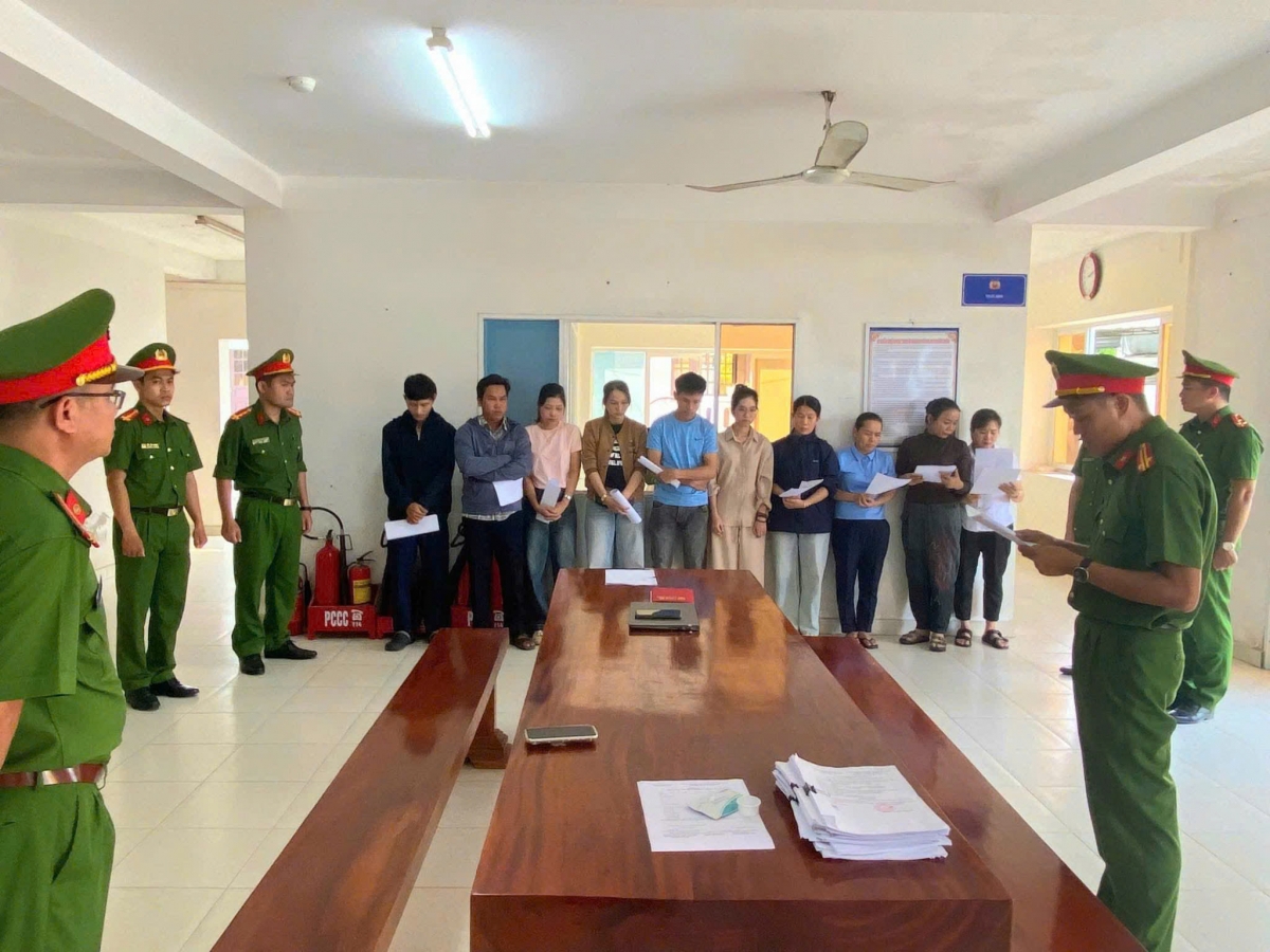 Các đối tượng tại cơ quan Công an