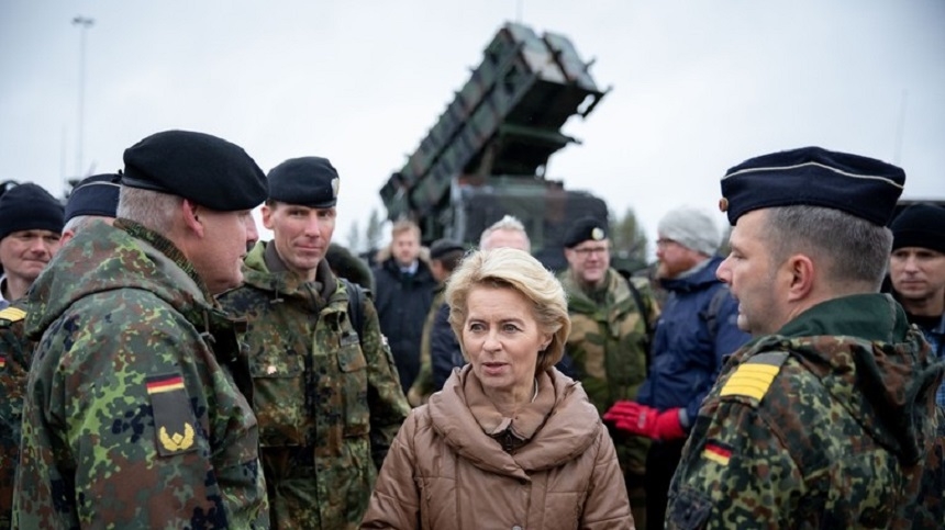 Chủ tịch Ủy ban châu Âu (EC) Ursula von der Leyen. Ảnh: RT