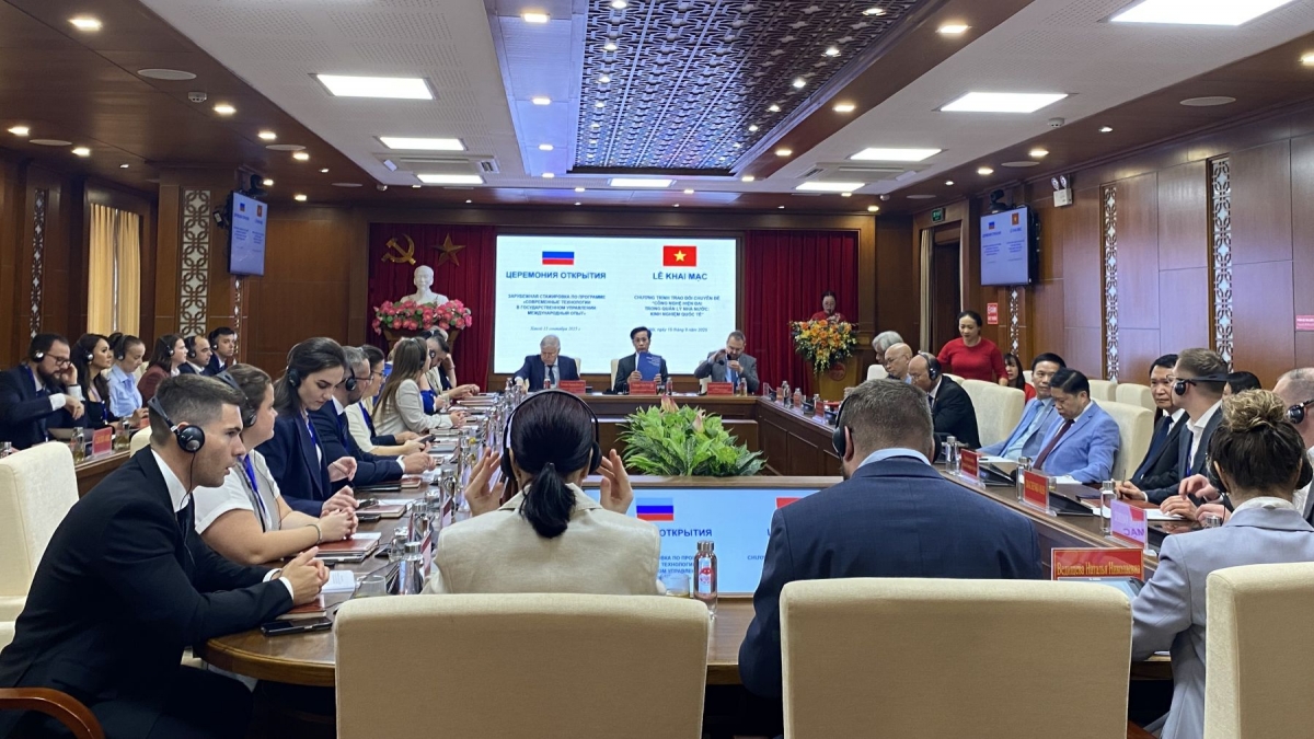 Quang cảnh Lễ khai mạc. Ảnh: Hà Thảo 