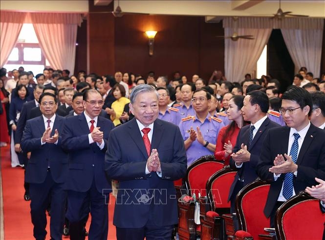 Tổng Bí thư Tô Lâm và các Lãnh đạo, nguyên Lãnh đạo Đảng, Nhà nước dự Đại hội đại biểu Đảng bộ các cơ quan Đảng Trung ương lần thứ nhất. (Ảnh: Thống Nhất/TTXVN)