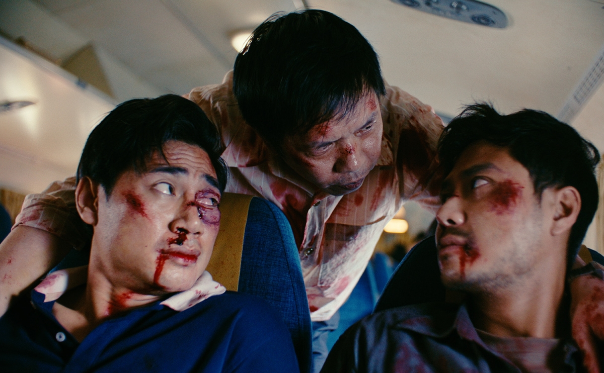 Thái Hòa, Lợi Trần, Thanh Sơn trong một cảnh quay. Ảnh: Đoàn phim cung cấp