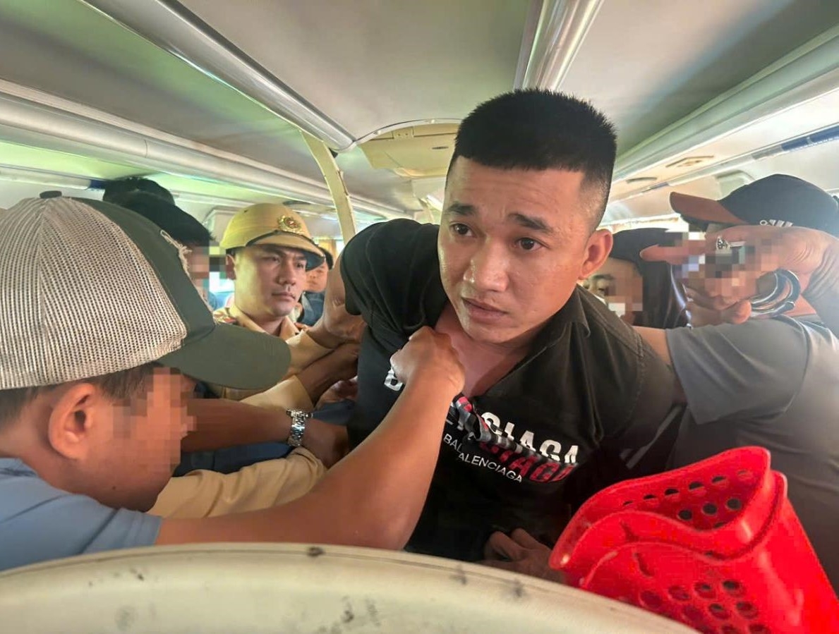Đối tượng chủ mưu Trần Văn Tiên bị bắt giữ khi đang trên đường di chuyển từ Quảng Trị vào TP.HCM.
