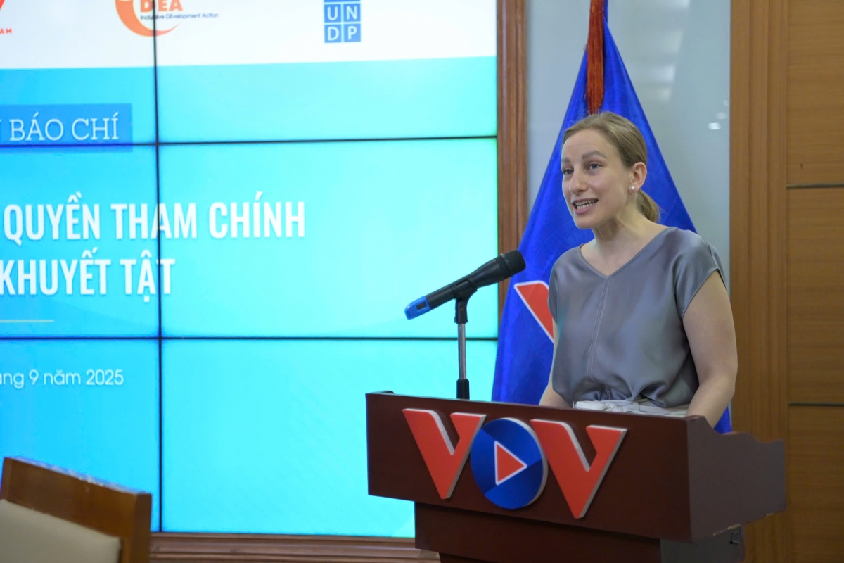 Bà Sabina Stein, Trưởng Phòng Quản trị và Tham gia, Trợ lý Đại diện thường trú, UNDP tại Việt Nam