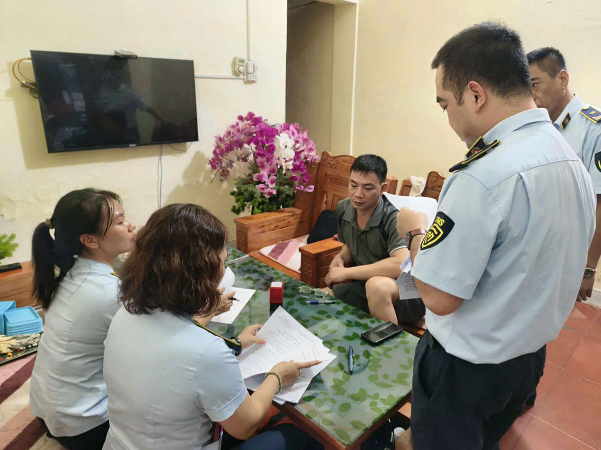 Đối tượng Hoàng Cao Khải