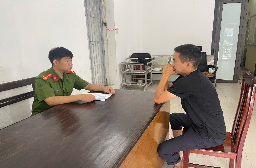 Đối tượng Tentikeev Akazhol tại cơ quan Công an