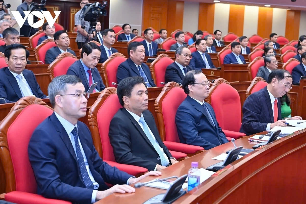 Các đại biểu dự Hội nghị lần thứ 12 Ban Chấp hành Trung ương Đảng khóa XIII