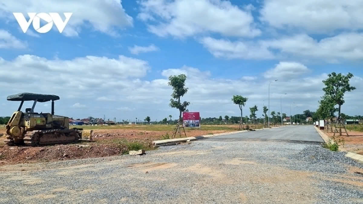 Đối tượng áp dụng chính sách giảm là người sử dụng đất theo quy định tại điều 4 Luật Đất đai năm 2024 đang được Nhà nước cho thuê đất theo hình thức trả tiền thuê đất hằng năm.