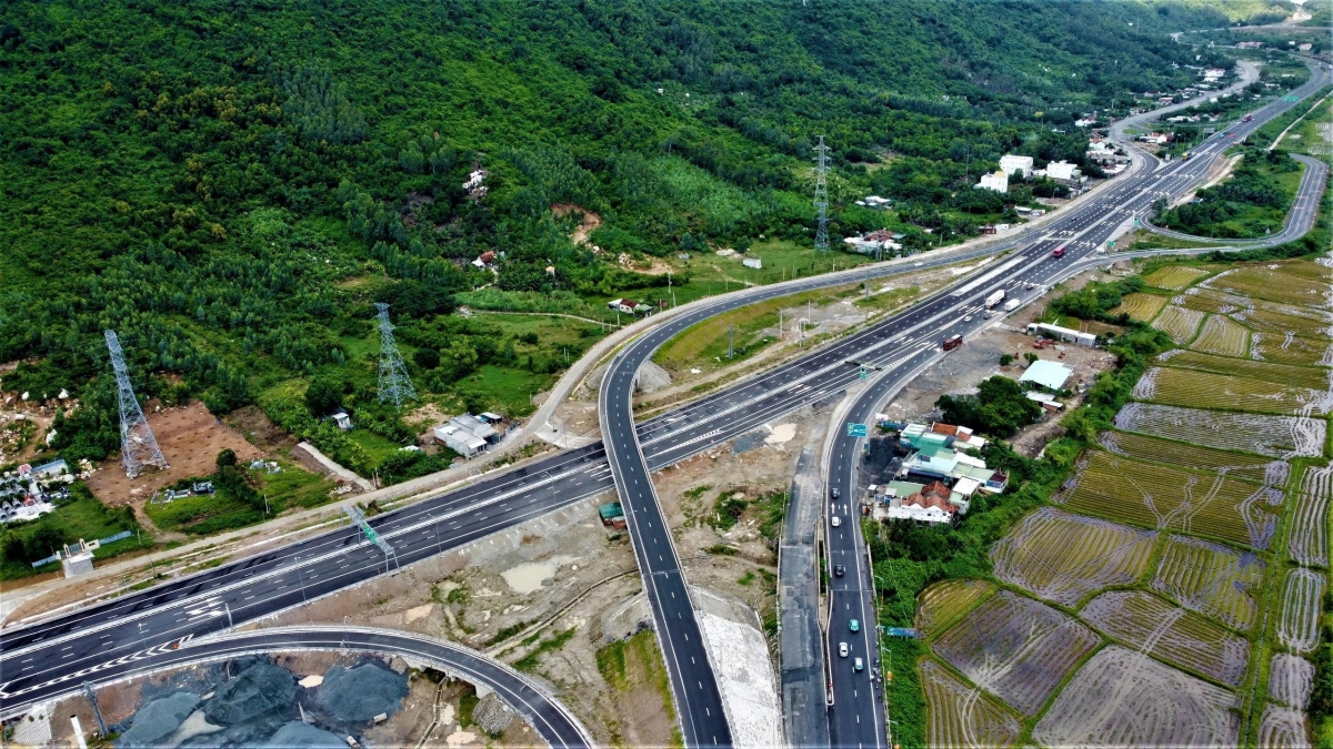 Tỉnh Khánh Hòa khát vọng nâng tầm, phát triển