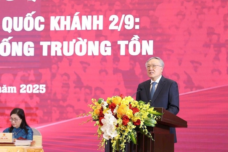 Phó Thủ tướng Thường trực Chính phủ Nguyễn Hòa Bình