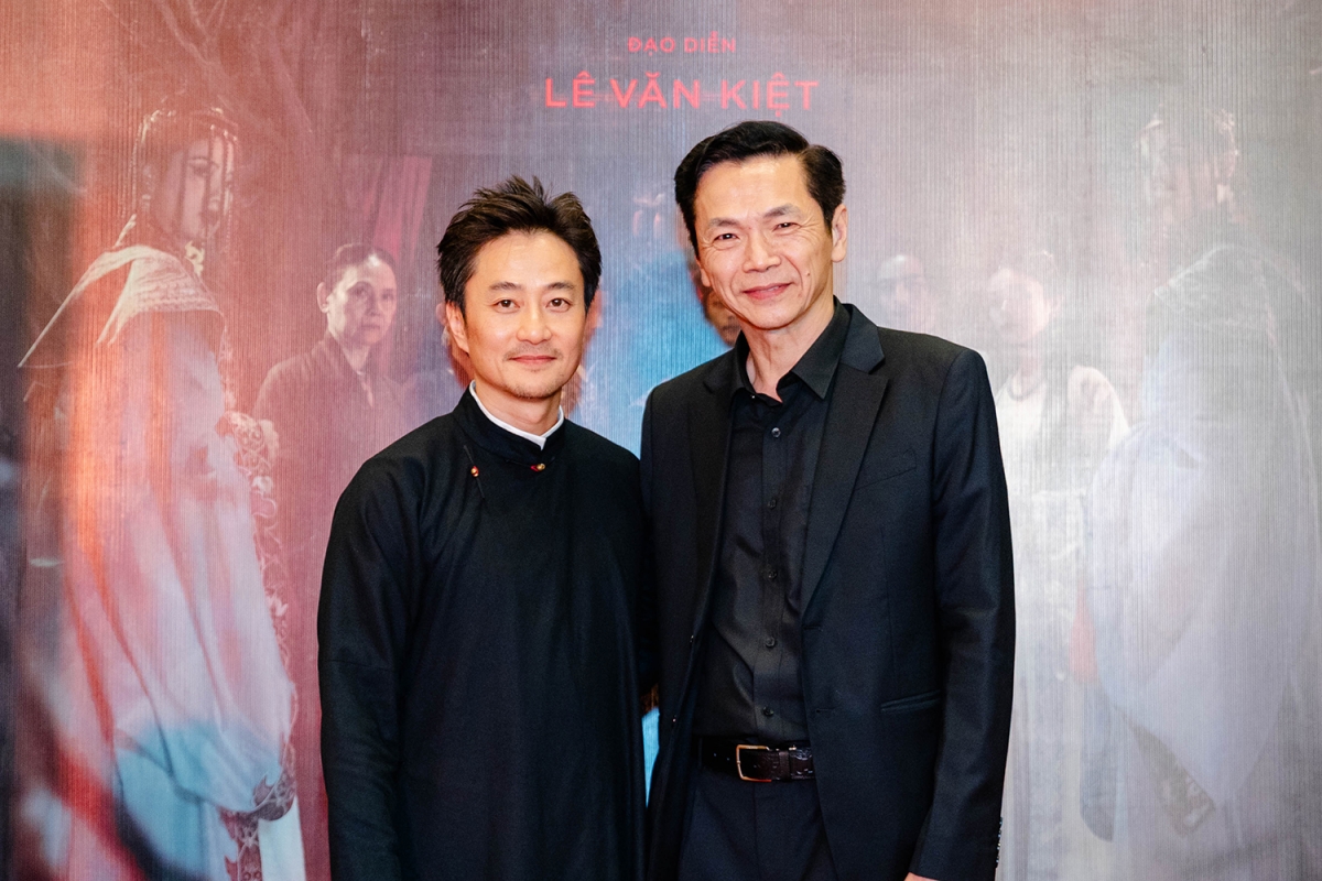 Đạo diễn Lê Văn Kiệt và NSND Trung Anh