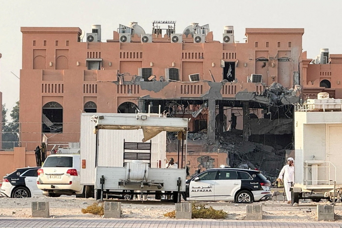 Tòa nhà bị hư hại sau cuộc tấn công của Israel nhằm vào các thủ lĩnh Hamas tại thủ đô Doha (Qatar), ngày 9/9/2025. Ảnh: Reuters