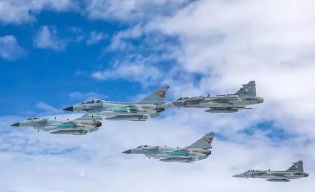 Không quân Trung Quốc - Thái Lan tham gia diễn tập chung Falcon Strike 2023 tại Căn cứ Không quân Hoàng gia Udon của Thái Lan.