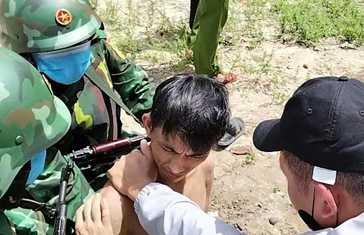 Đối tượng T.N.T, lúc bị bắt.