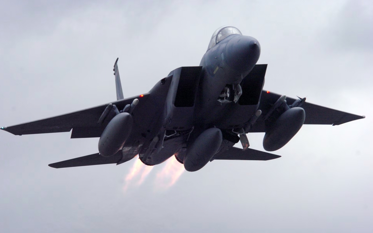 Máy bay F-15. Ảnh: Afnwc.