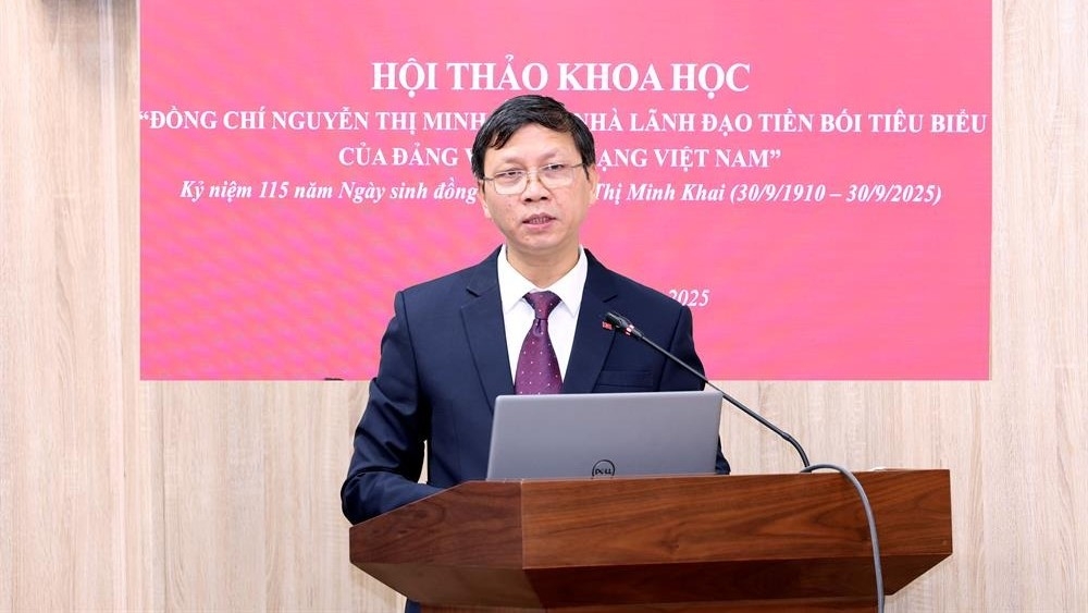 PGS.TS Lý Việt Quang phát biểu tại hội thảo.