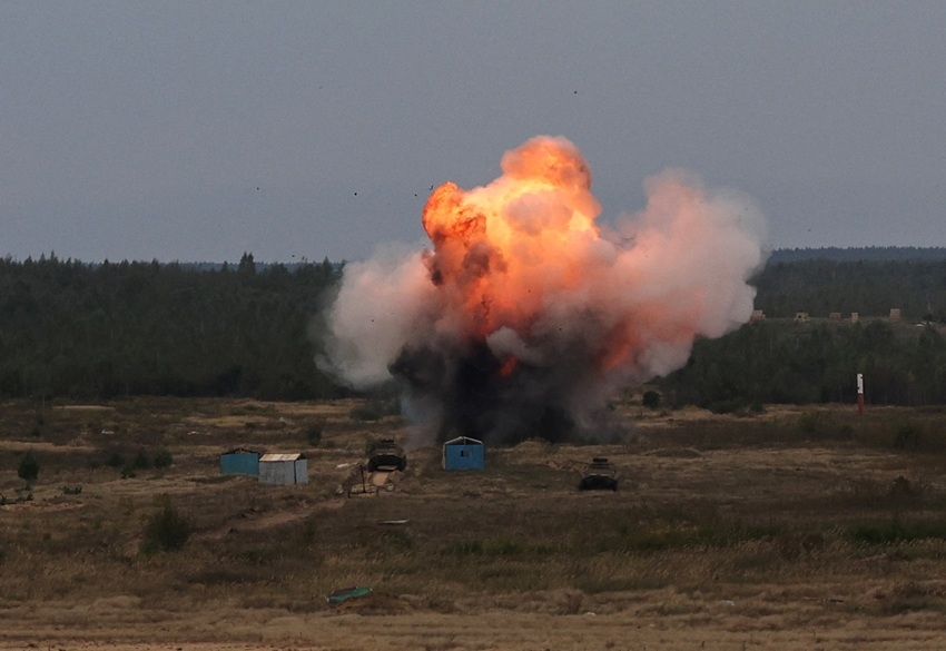 Nga và Belarus tiến hành tập trận chiến lược Zapad-2025. Ảnh: Reuters