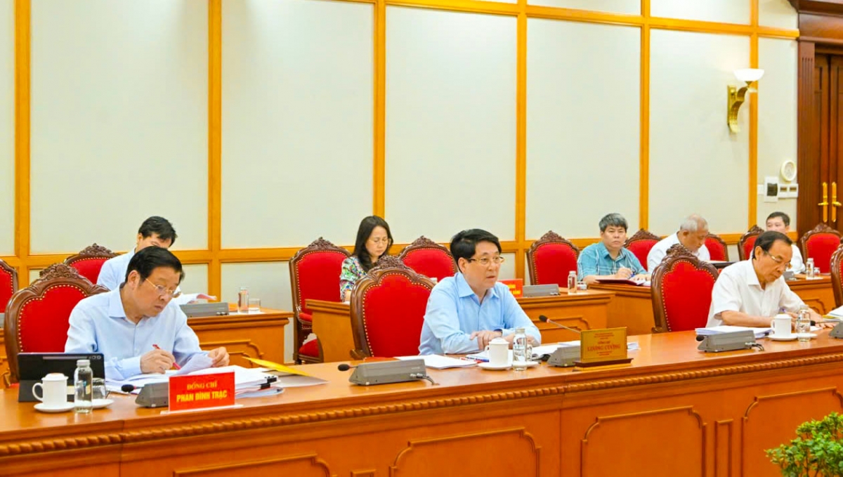 Tổ Công tác số 1 do Chủ tịch nước Lương Cường chủ trì.