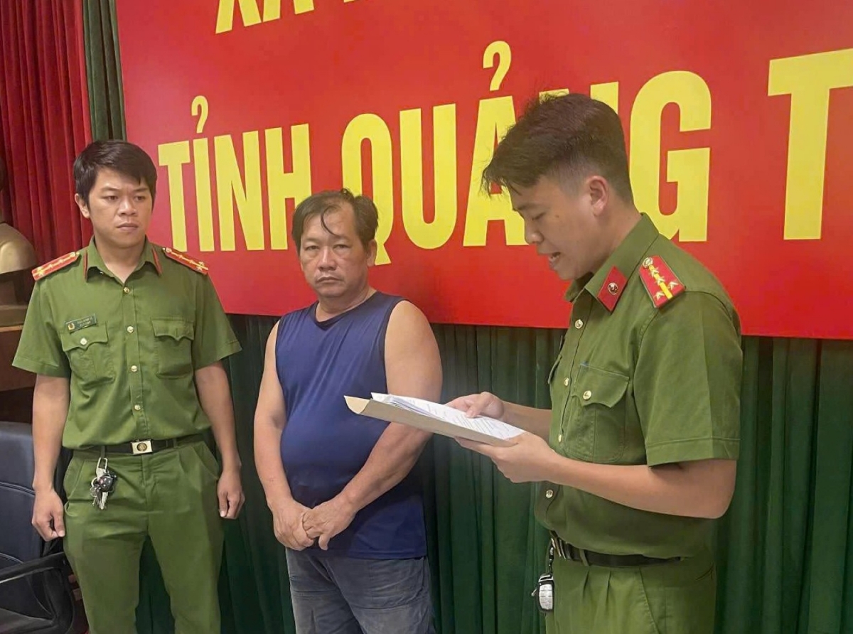 Tài xế xe tải Trần Minh Hoàng bị khởi tố, bắt tạm giam