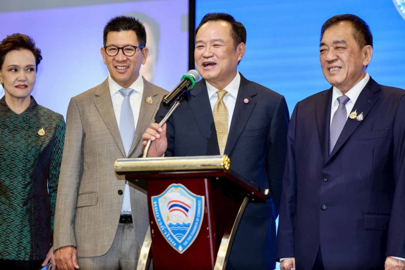 Tân Thủ tướng Thái Lan Anutin Charnvirakul phát biểu tại Phòng Thương mại Thái Lan ngày 18/9. Nguồn: Đảng Bhumjaithai