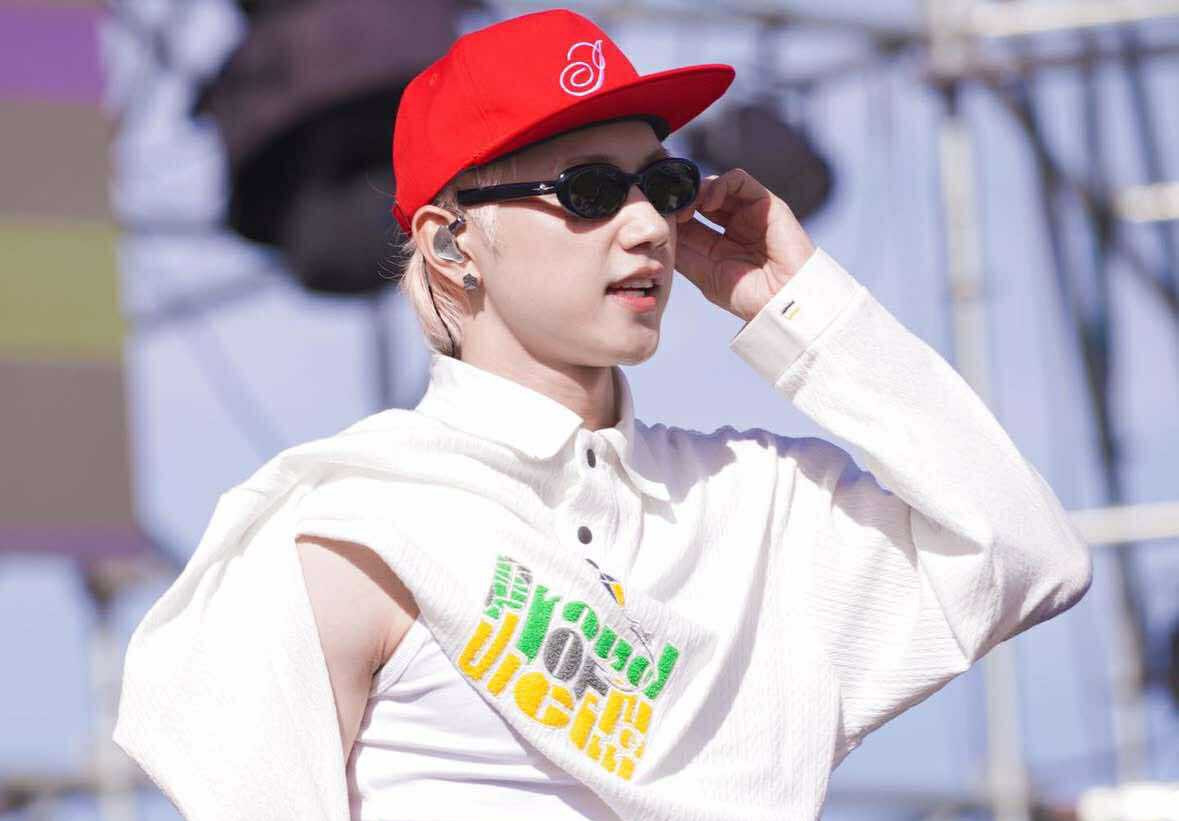 JSOL chọn áo phông in dòng chữ “Proud of Vietnam”