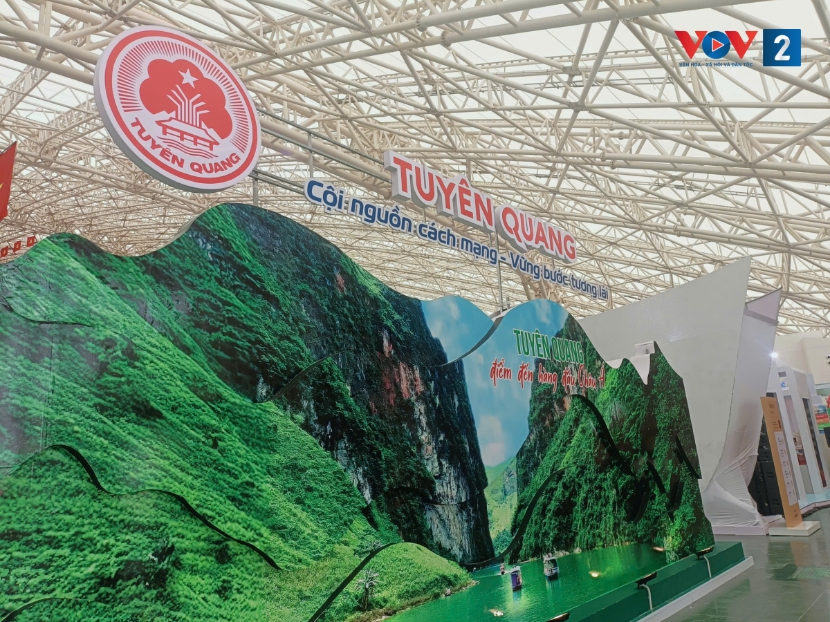 Tuyên Quang thu hút người xem bởi những di sản đặc biệt về du lịch và nông sản địa phương (Ảnh: Thu Hòa)