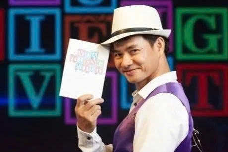 VTV thông báo NSND Xuân Bắc sẽ không đảm nhận vai trò MC của chương trình Vua tiếng Việt từ mùa 5. NSND Xuân Bắc gắn bó với chương trình qua 4 mùa. Anh được khán giả yêu mến vì lối dẫn dí dỏm, hài hước và hoạt ngôn.