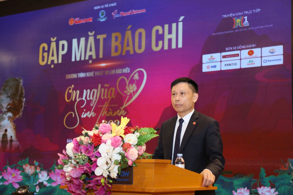 PGS. TS Nguyễn Thành Lợi - Tổng biên tập báo Kinh tế &amp; Đô thị, Trưởng Ban tổ chức phát biểu tại cuộc gặp mặt báo chí. (Ảnh: BTC)