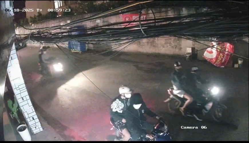 Ảnh cắt từ video ghi lại sự việc