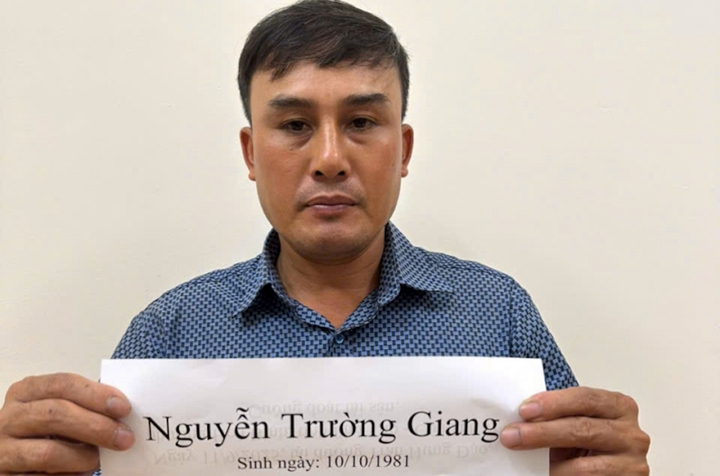 Tài xế Nguyễn Trường Giang tại cơ quan công an.