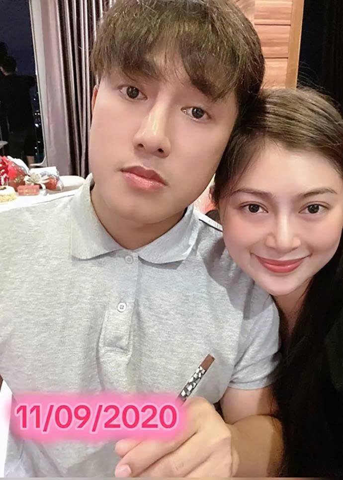 Nhân kỷ niệm sinh nhật tuổi 39, Thanh Trúc lần đầu công khai những bức hình hẹn hò cùng Châu Khải Phong, được cô giấu kín nhiều năm. 5 năm qua, Thanh Trúc luôn đón sinh nhật cùng bạn đời Châu Khải Phong nhưng đến nay mới khoe hình ảnh với công chúng.