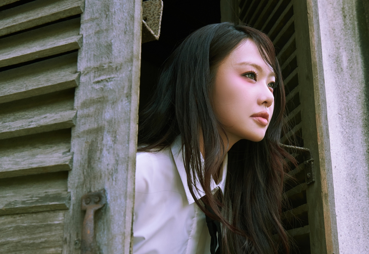 “Em xinh” Yeolan trong MV của Nicky