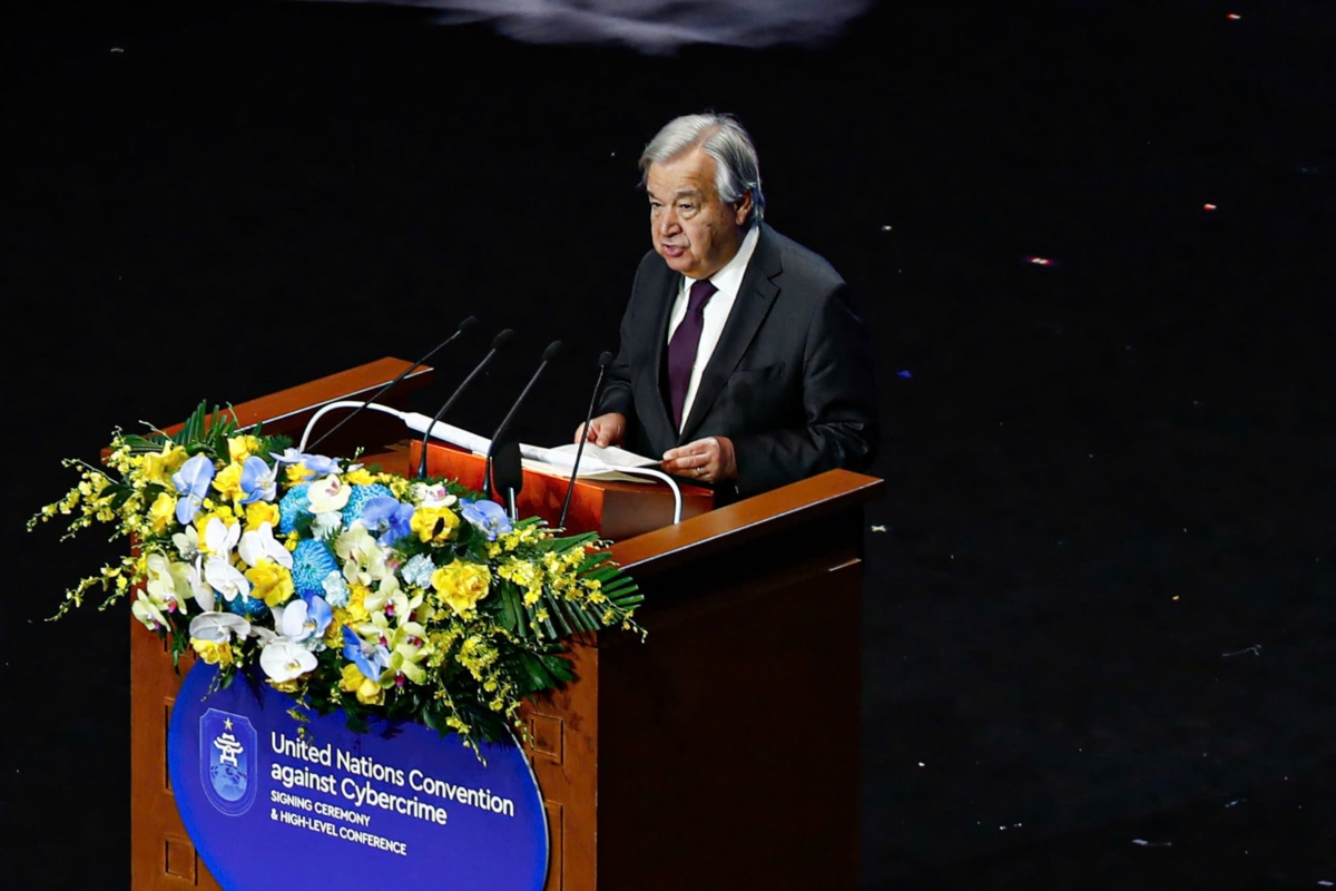 Tổng Thư ký Liên Hợp Quốc António Guterres tại phiên khai mạc Lễ mở ký Công ước của Liên Hợp Quốc về chống tội phạm mạng (Công ước Hà Nội).