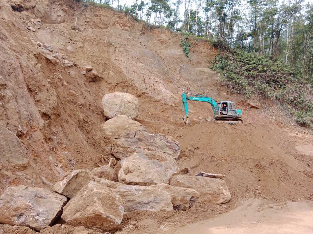 Quốc lộ 70 là một trong những tuyến đường nhiều điểm sạt lở