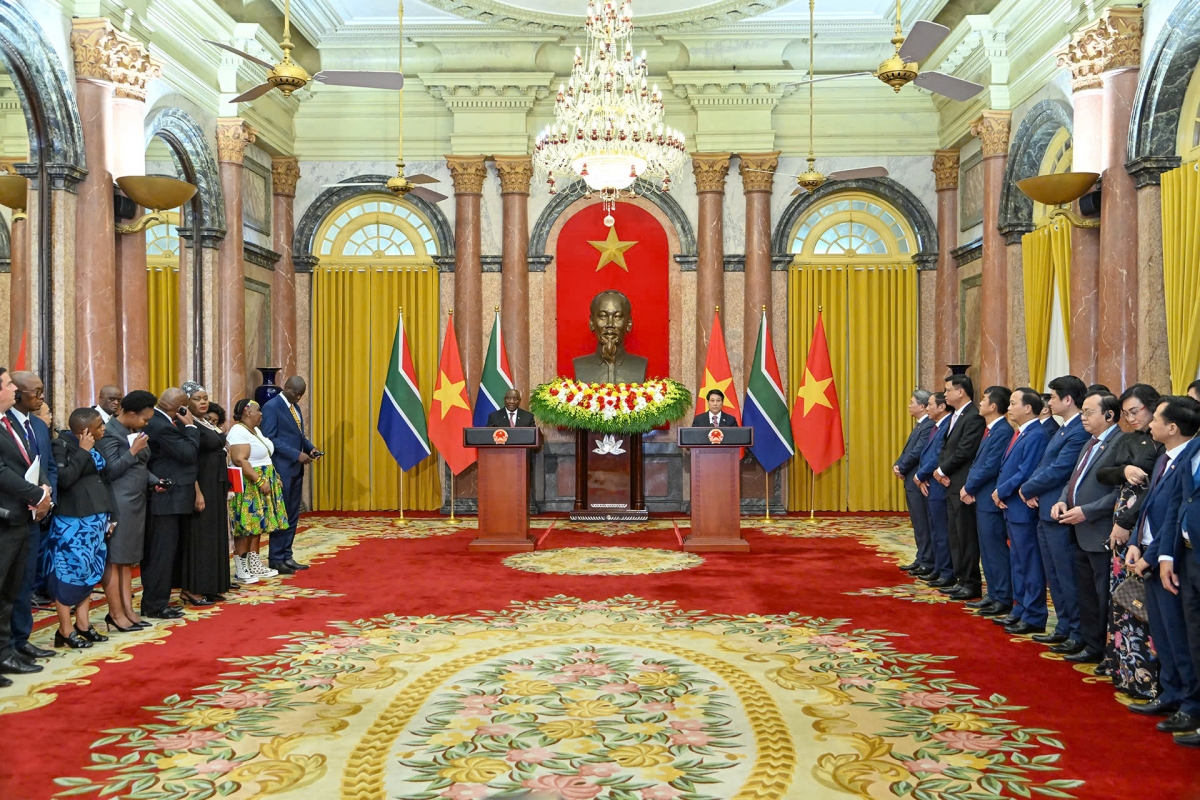 Toàn cảnh buổi họp báo