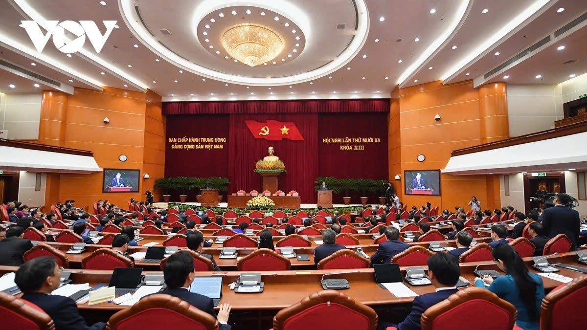 Hội nghị Trung ương 13 khóa XIII. 