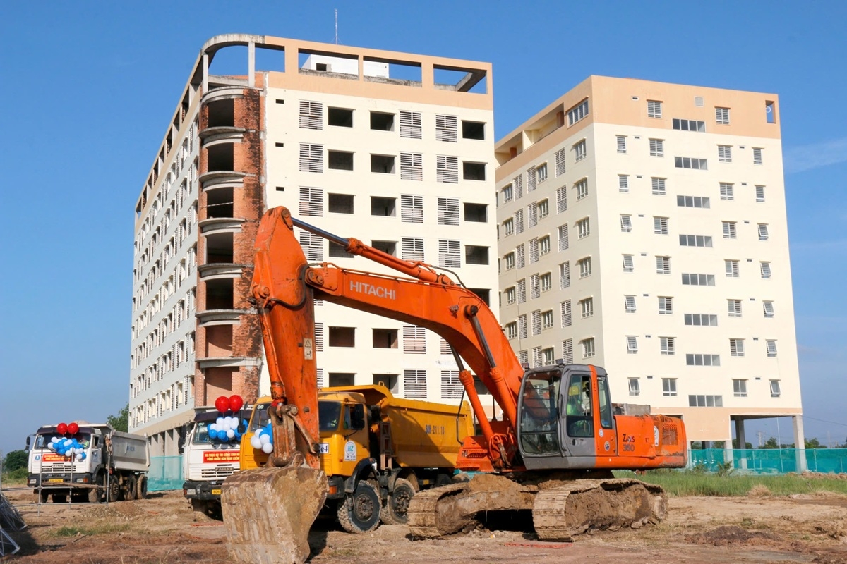 Chung cư ở Khu công nghiệp Hàm Kiệm II đang trong giai đoạn hoàn thành