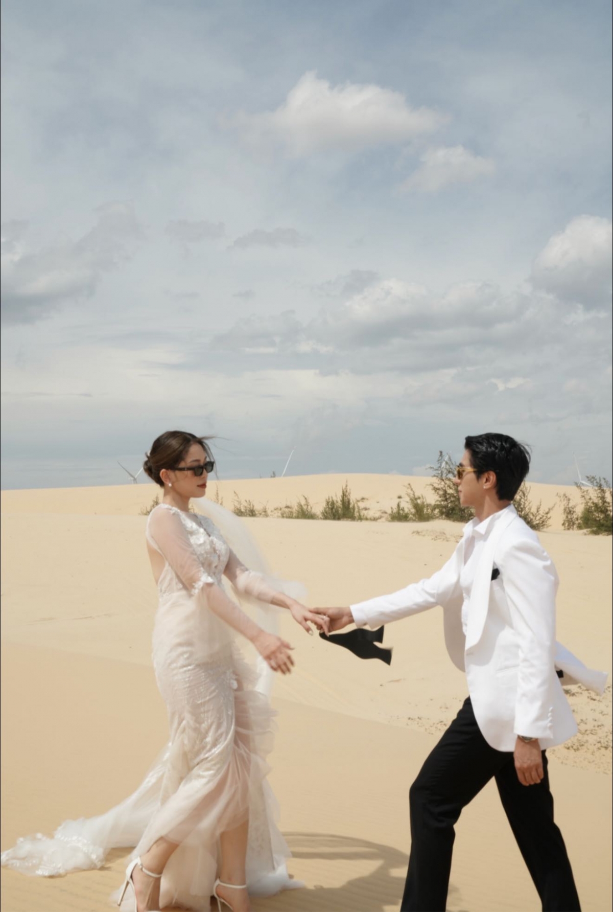 Vợ chồng Bình An – Phương Nga kỷ niệm 3 năm ngày cưới. Nam diễn viên bày tỏ: “Trưởng thành hơn từng ngày từ cái ngày ấy. Chúc mừng 3 năm chúng mình nhé”.