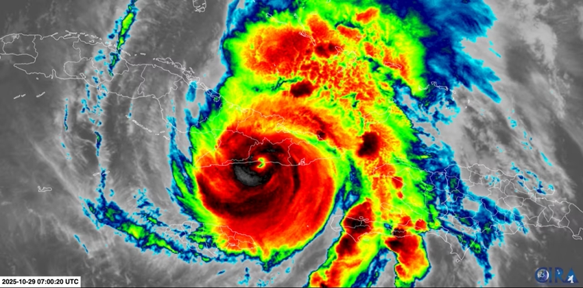 Bão Melissa đổ bộ Cuba trở thành siêu bão cấp 3. Ảnh: NOAA