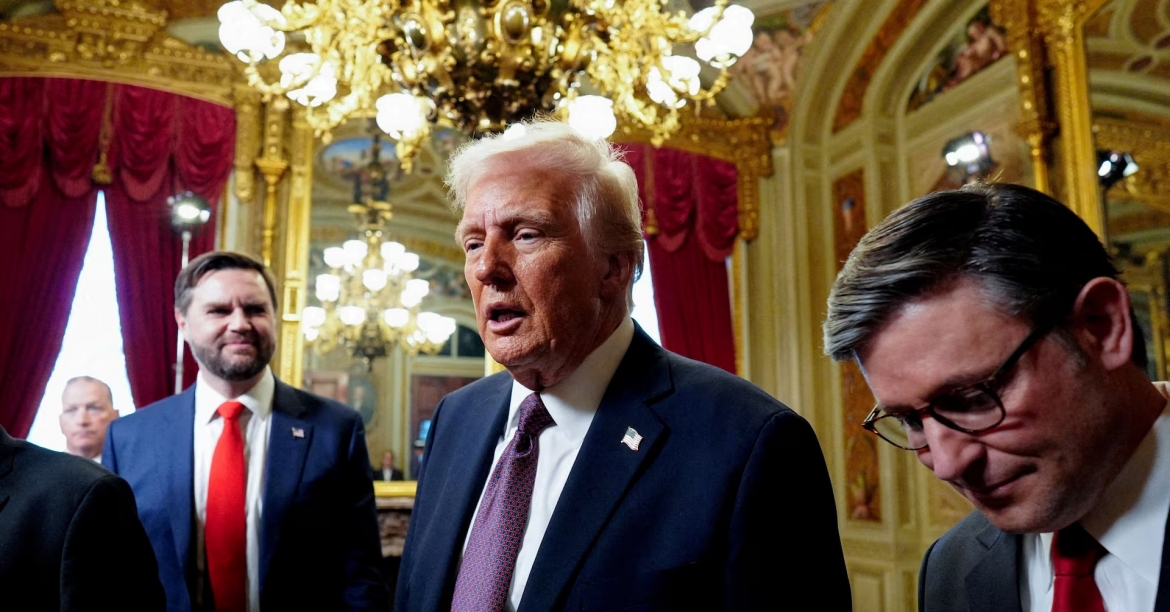 Ông Trump tuyên bố sẽ gặp Chủ tịch Trung Quốc Tập Cận Bình vào cuối tháng này (Ảnh: Reuters)