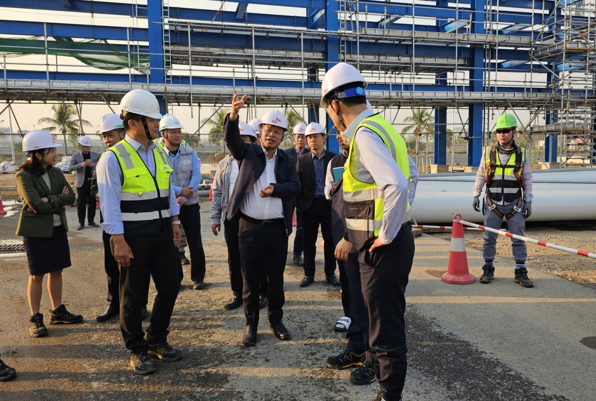 TP.Hải Phòng quyết tâm huy động tổng lực, tháo gỡ khó khăn, vướng mắc, hoàn thành mục tiêu tăng trưởng năm 2025.