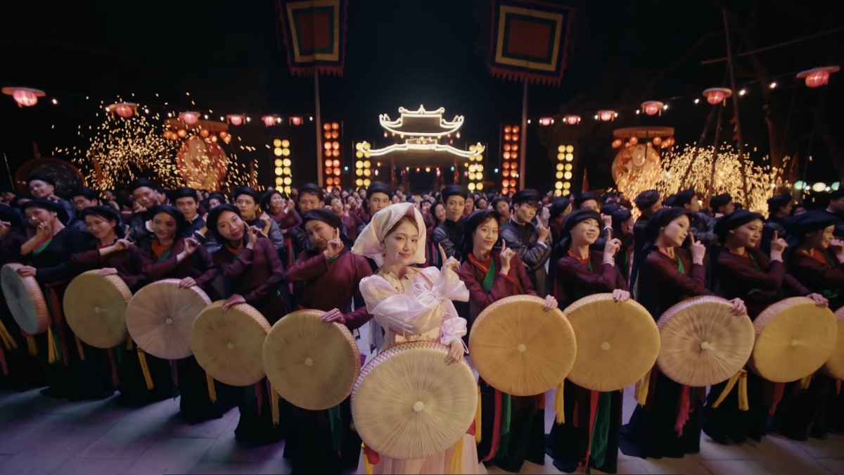 Hoà Minzy với MV Bắc Bling nhận được nhiều sự đón nhận của khán giả