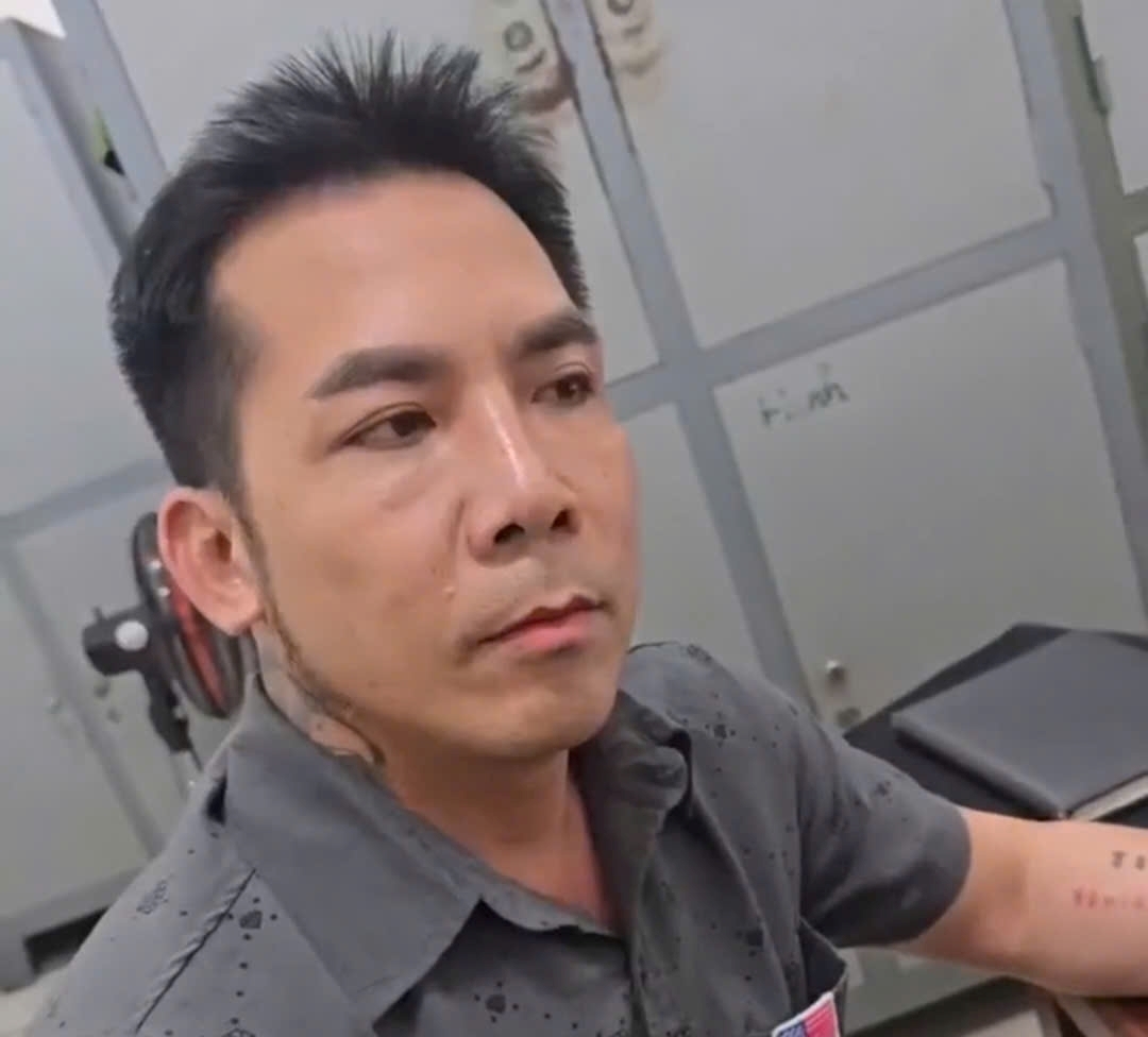 Nguyễn Thế Anh khi bị tạm giữ