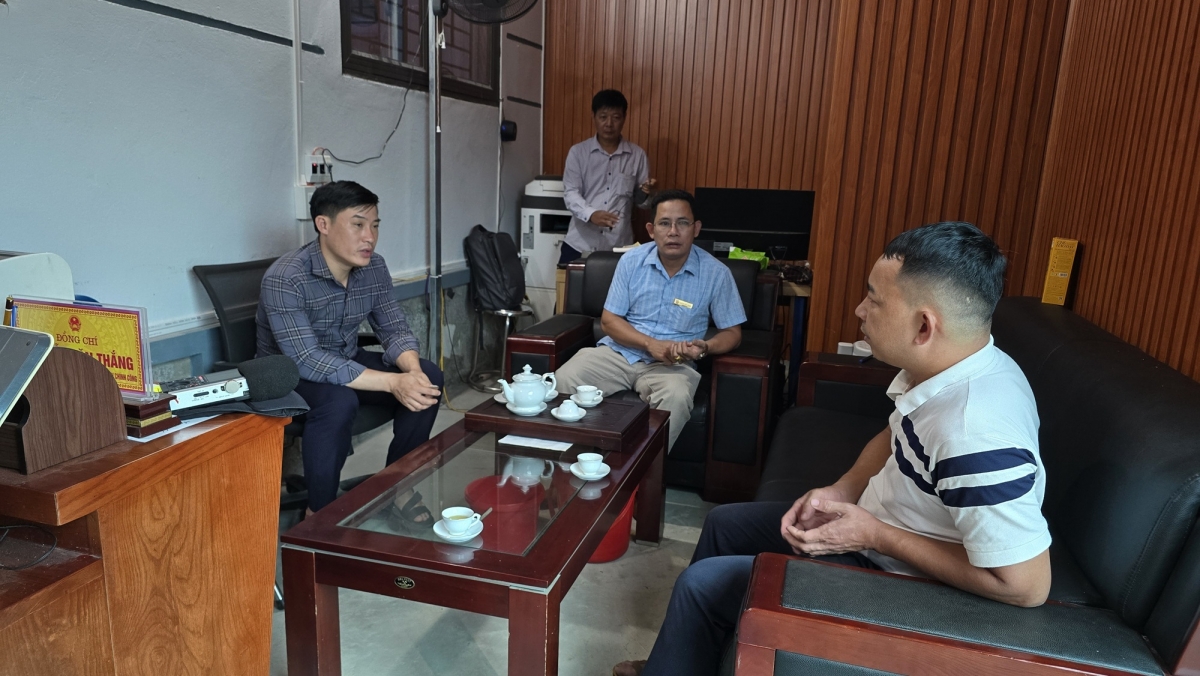 Bất kì công dân nào đến làm thủ tục đều được tiếp đón nhiệt tình