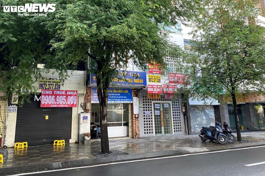 Nhiều mặt bằng trên đường Lê Thánh Tôn tìm khách