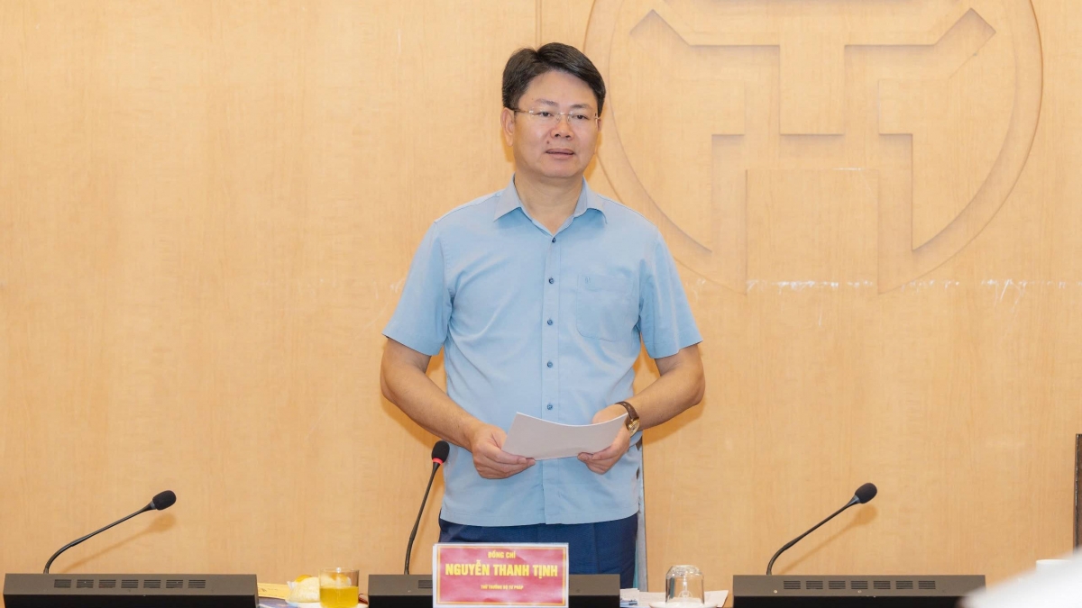 Thứ trưởng Bộ Tư pháp Nguyễn Thanh Tịnh phát biểu tại buổi làm việc. Ảnh: Linh Phạm